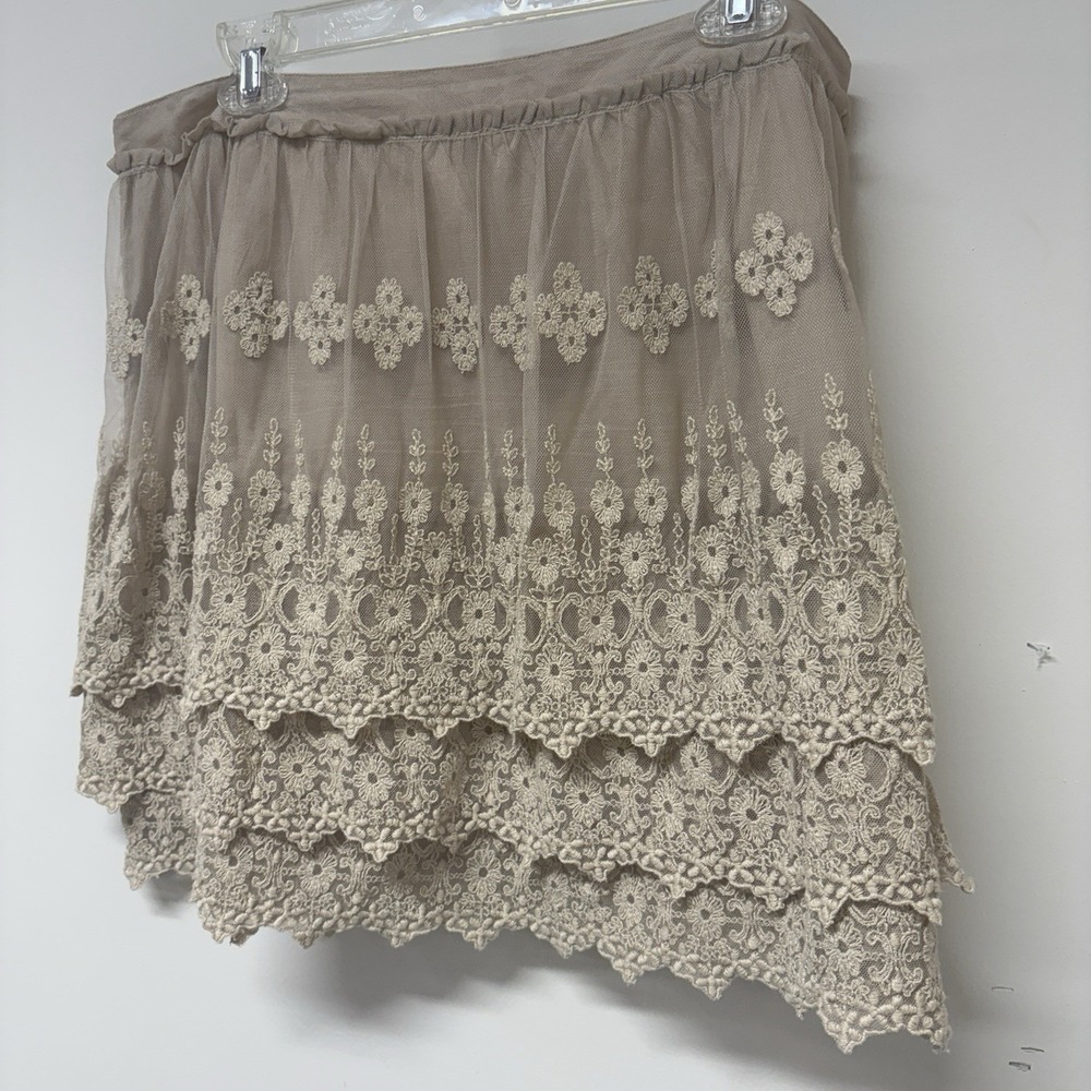 Garnet Hill Ivory Lace Pull On Mini Skirt Women's Size 16 - Picture 4 of 7